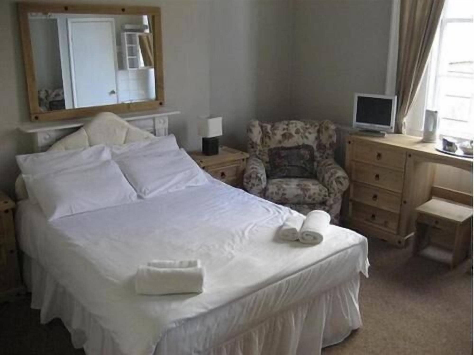 The Queensbury Hotel Hove Esterno foto