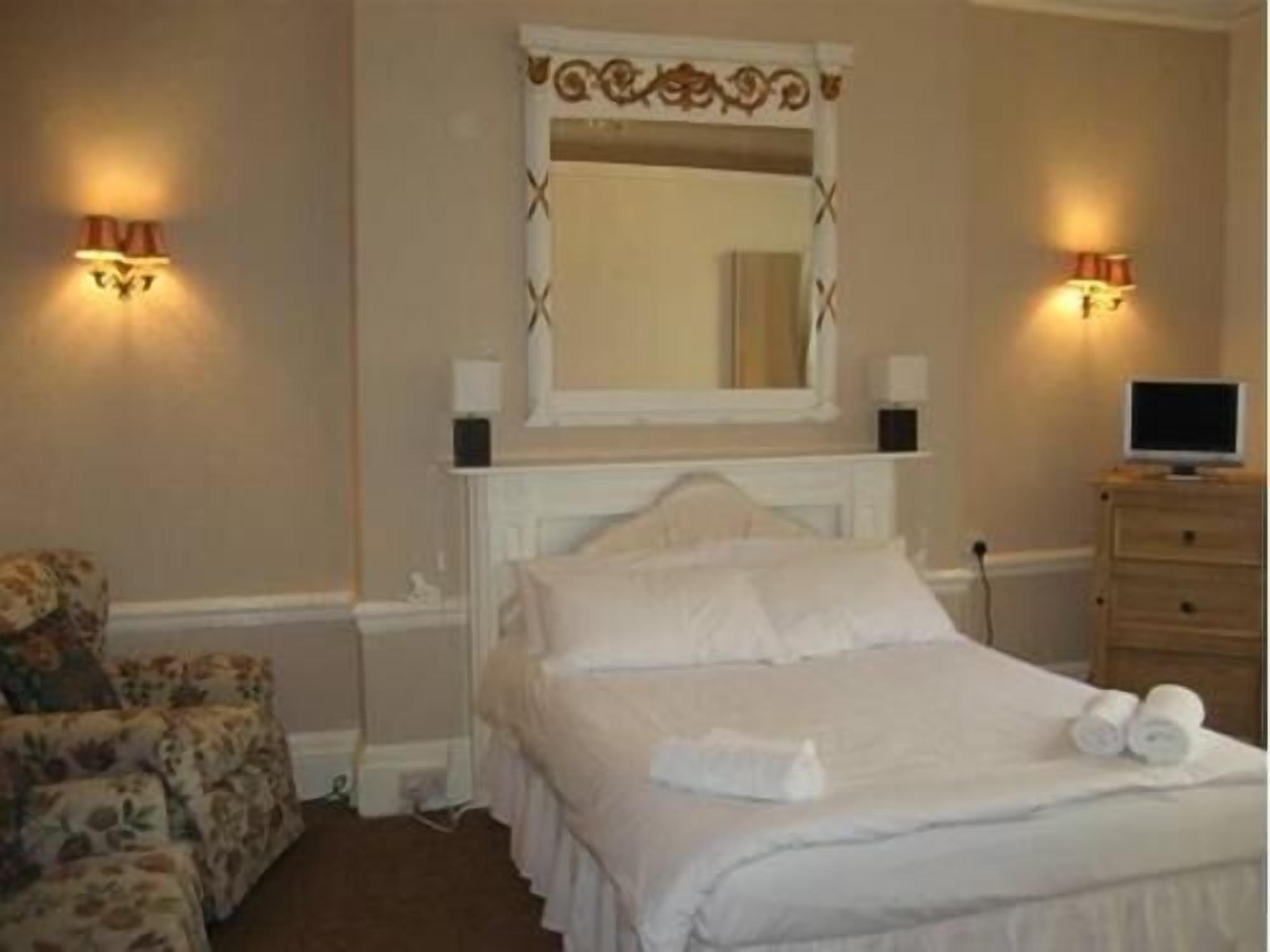 The Queensbury Hotel Hove Esterno foto