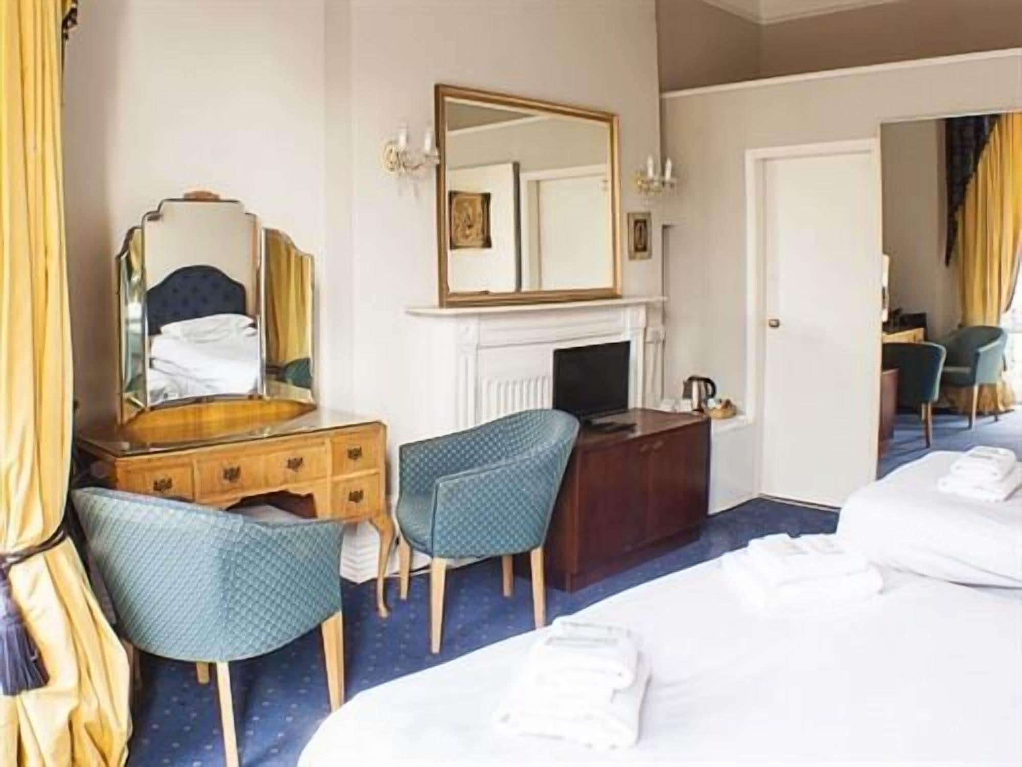 The Queensbury Hotel Hove Esterno foto